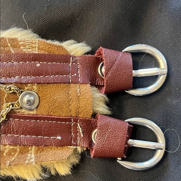 Steampunk Brown Leather Wristband with Gears and Portrait - Picture 7 of 8